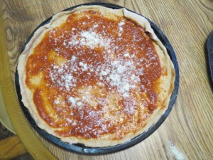 with cheese crust with sauce & cheese